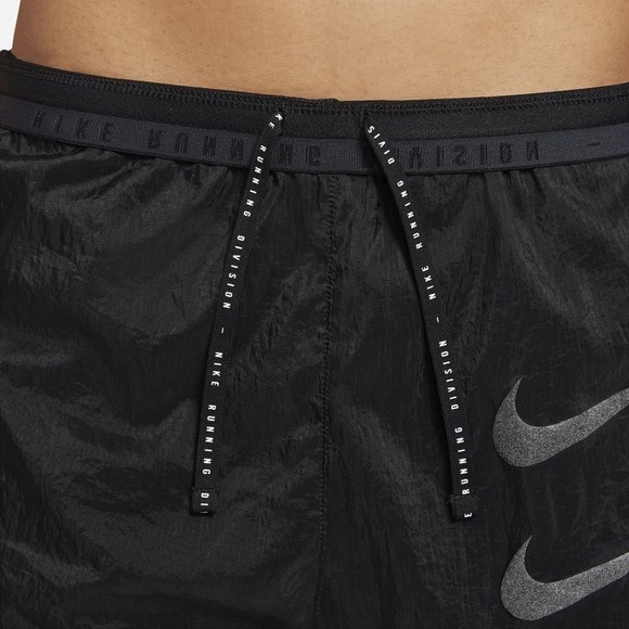 Nike Running Run Division tempo luxe 2in1 shorts in black - Picture 13 of 13